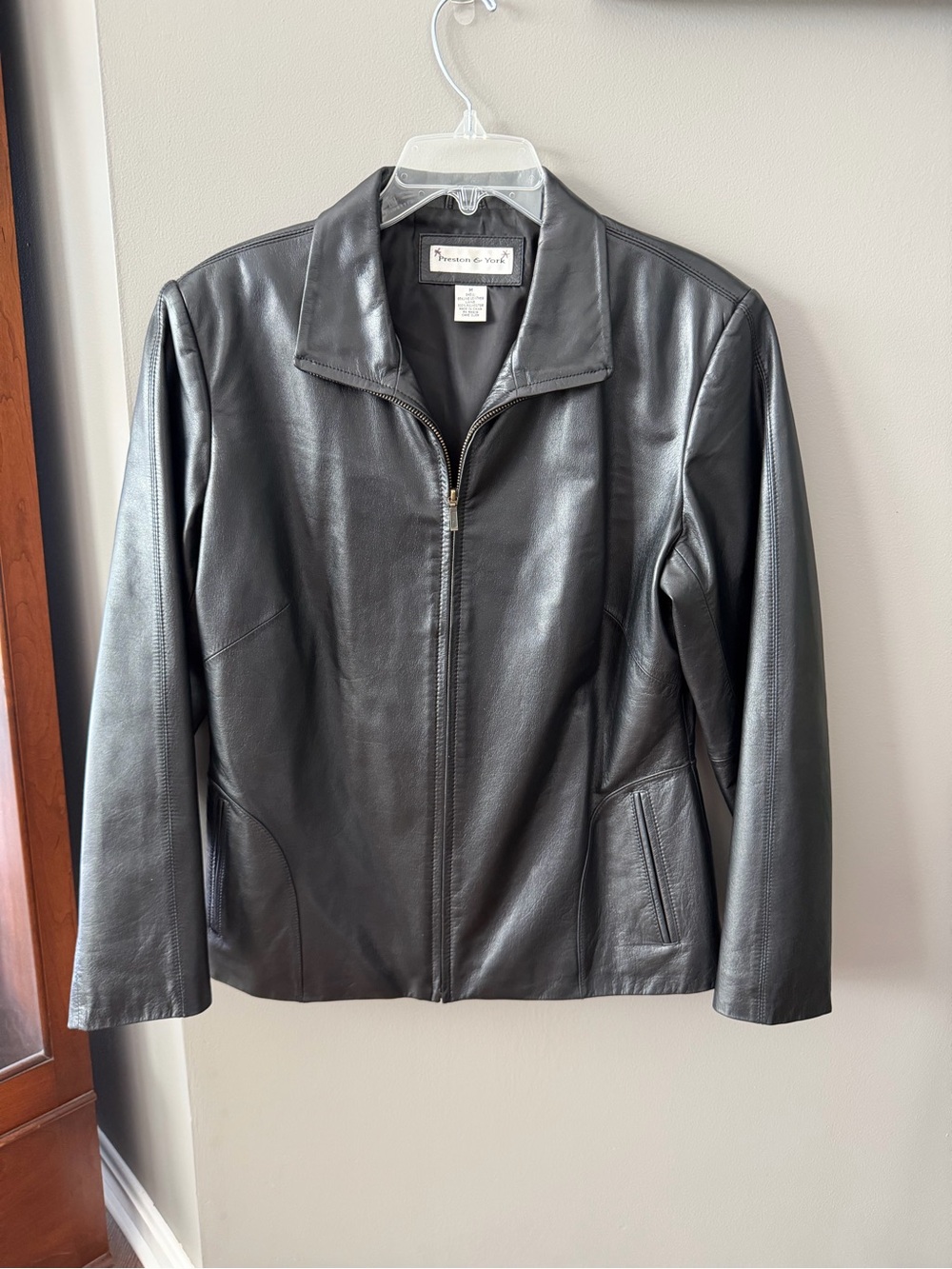 Preston & York Black Leather Zip Motorcycle-Style Jacket. Medium